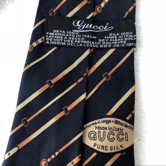 Auth. GUCCI Tie - Picture 2 of 9
